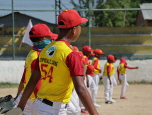 Apoyo a escuela de béisbol de Sincerín